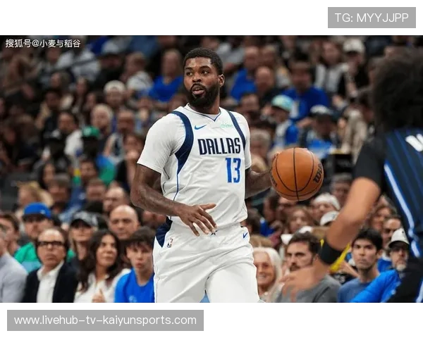 独行侠队新援表现抢眼，季后赛在即，独行侠队首发阵容